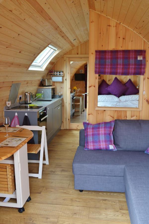 Loch Cromore Holiday Pods מראה חיצוני תמונה