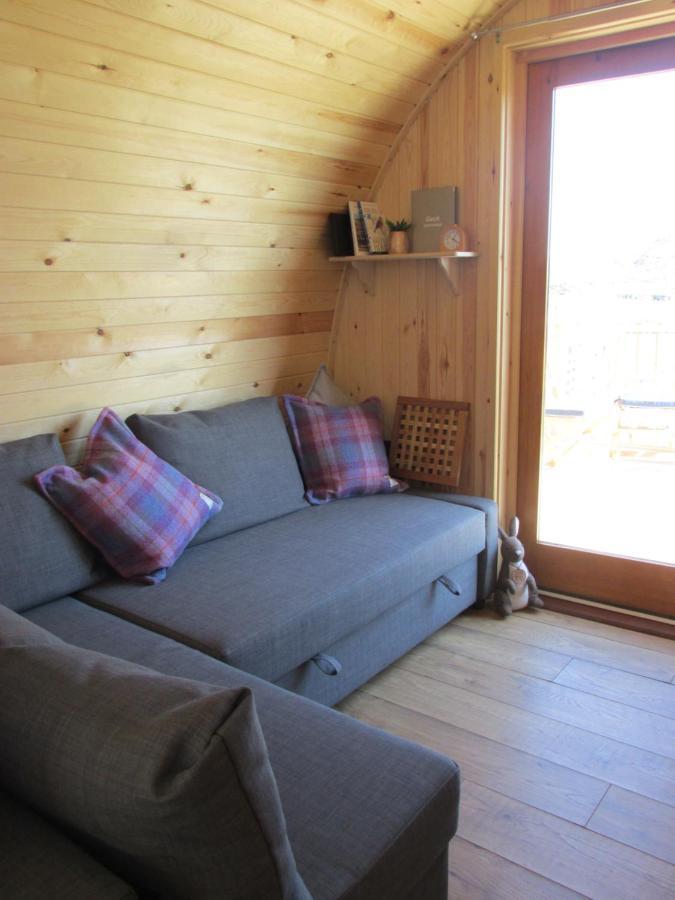 Loch Cromore Holiday Pods מראה חיצוני תמונה