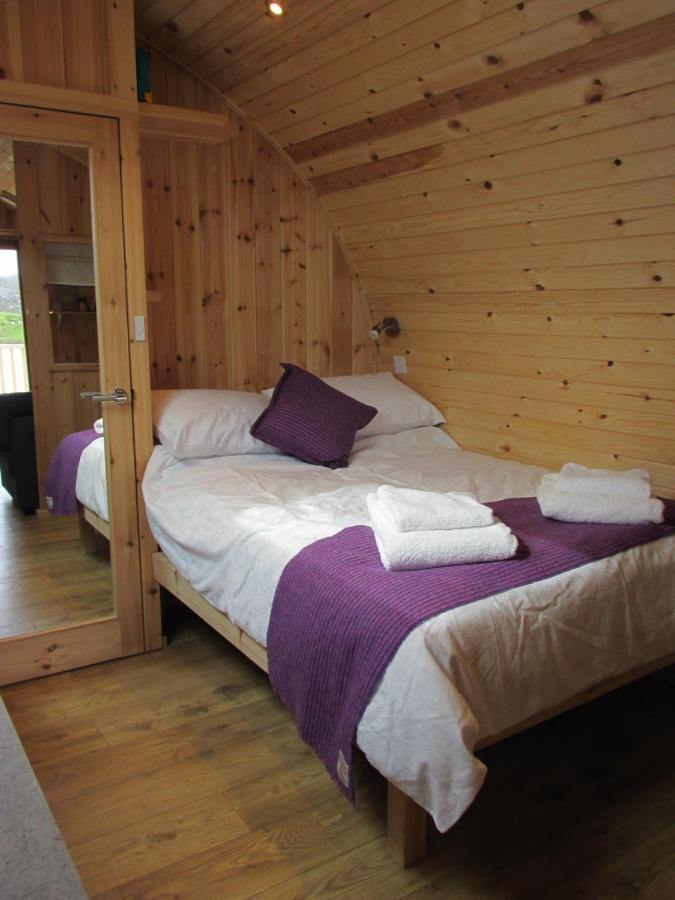 Loch Cromore Holiday Pods מראה חיצוני תמונה